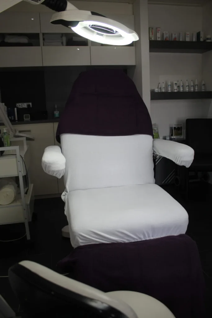 Behandelstoel in de praktijk van Medisch Pedicure Mikäela Winkel